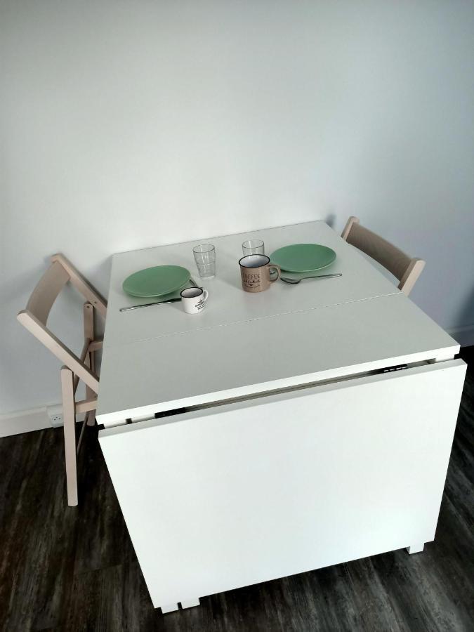 Studio De Jardin "Le Temps D Une Pause" Jusqu'A 4 Personnes En Face Du Beaujolais - Climatisation Et Borne Recharge Vehicule Electrique Montmerle-sur-Saone 외부 사진