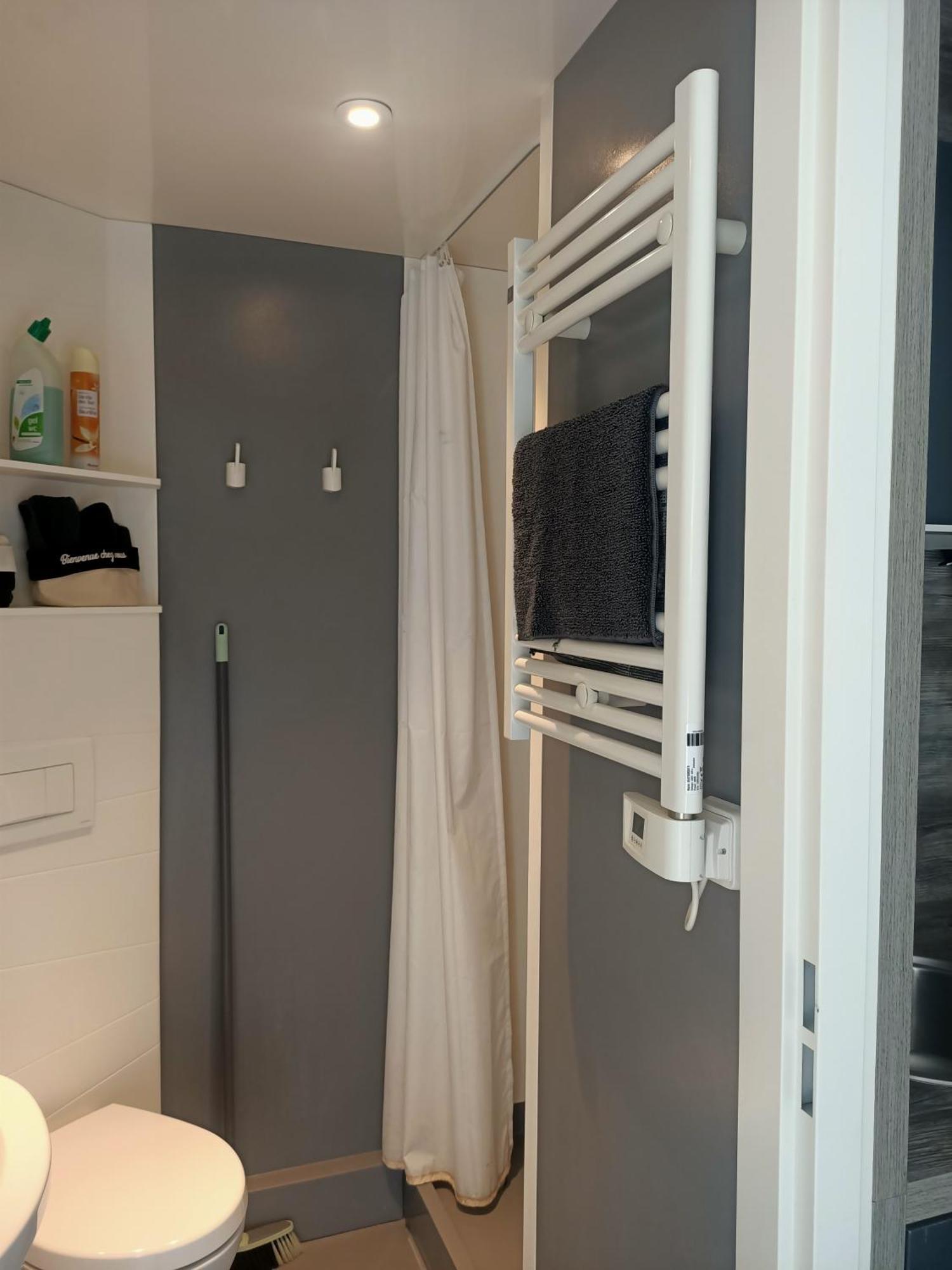 Studio De Jardin "Le Temps D Une Pause" Jusqu'A 4 Personnes En Face Du Beaujolais - Climatisation Et Borne Recharge Vehicule Electrique Montmerle-sur-Saone 외부 사진